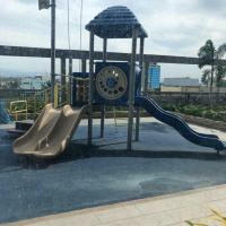 Cubao Manhattanheights Unit 21a Tower A, 2br *