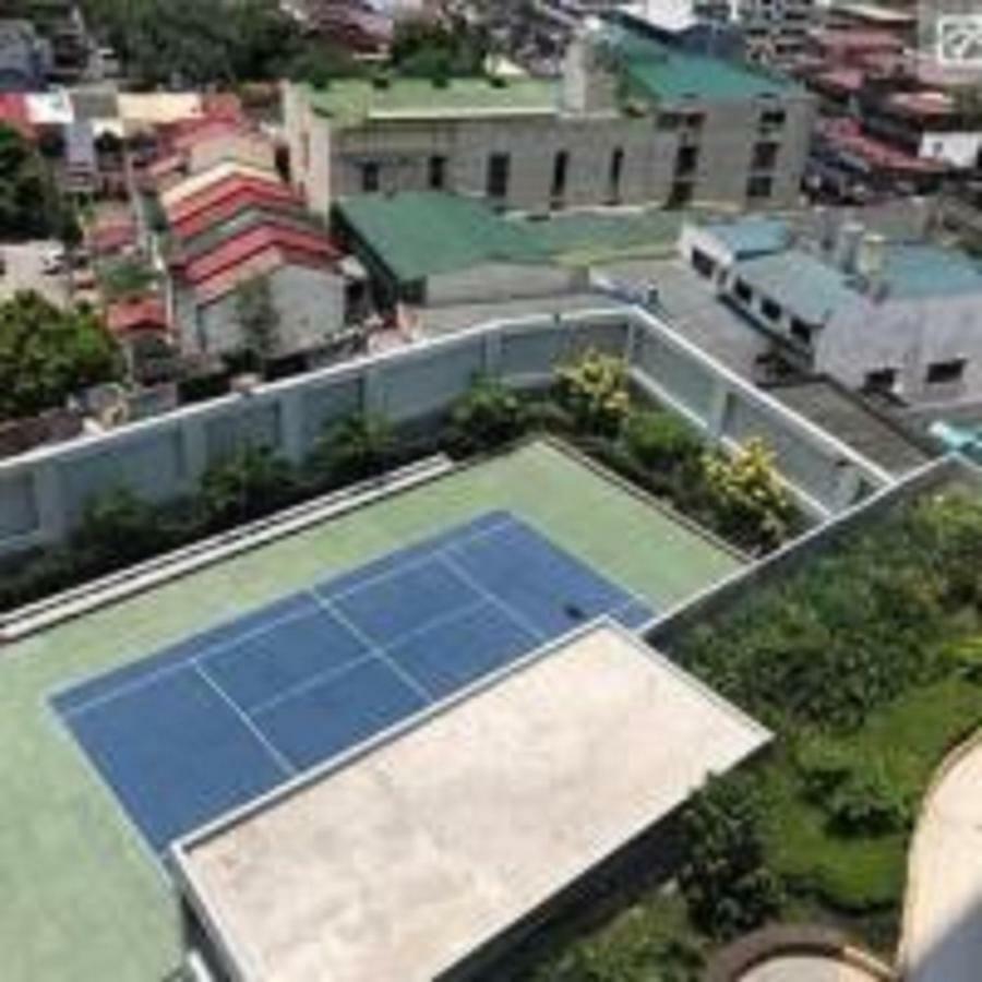 Cubao Manhattanheights Unit 21a Tower A, 2br Apartment